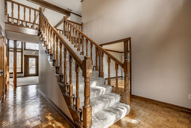 6850 Fox Lake Court, Indianapolis, IN 46278