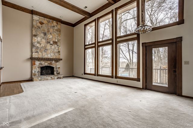 6850 Fox Lake Court, Indianapolis, IN 46278