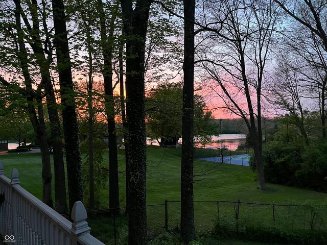 6850 Fox Lake Court, Indianapolis, IN 46278