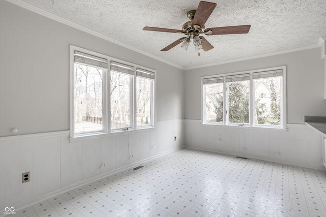 6850 Fox Lake Court, Indianapolis, IN 46278