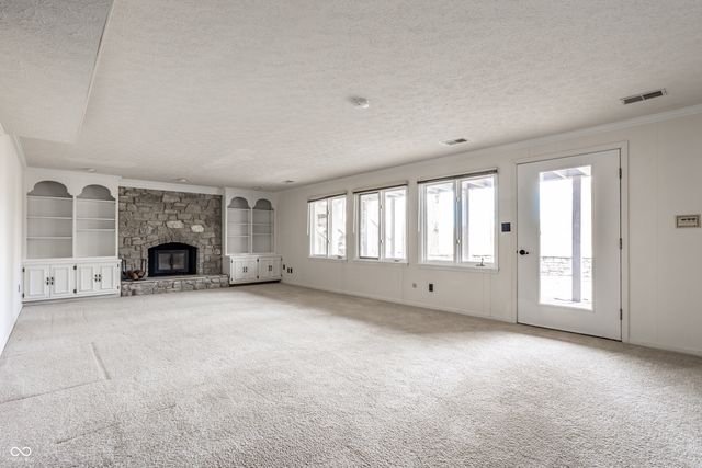 6850 Fox Lake Court, Indianapolis, IN 46278