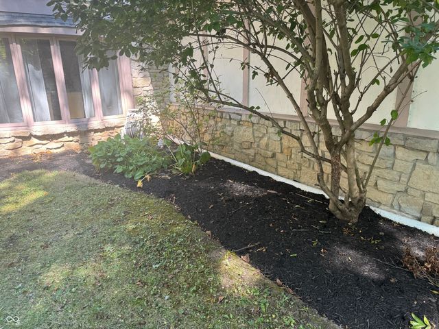 6850 Fox Lake Court, Indianapolis, IN 46278