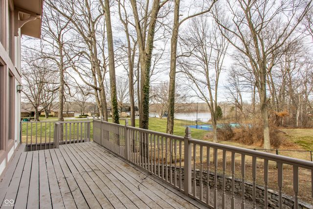 6850 Fox Lake Court, Indianapolis, IN 46278