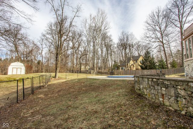 6850 Fox Lake Court, Indianapolis, IN 46278