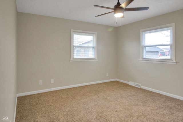 2320 Locust Drive, Seymour, IN 47274