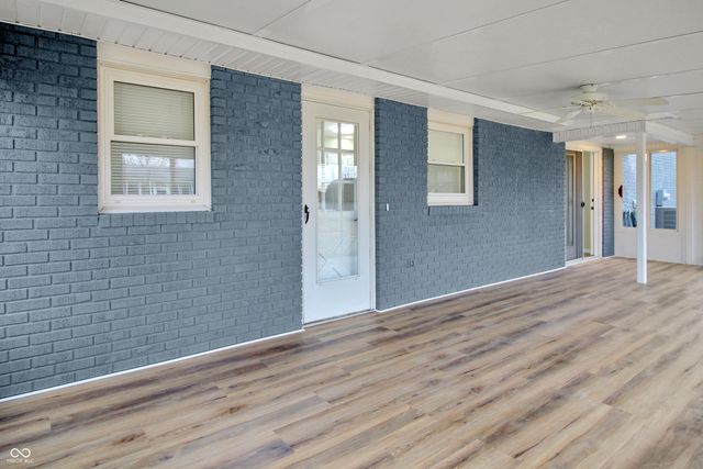 2320 Locust Drive, Seymour, IN 47274