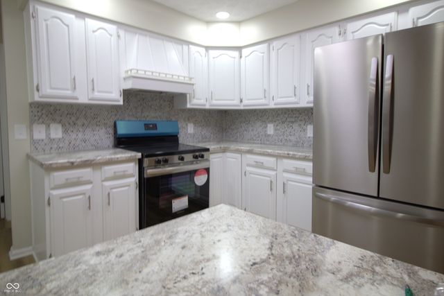 2320 Locust Drive, Seymour, IN 47274