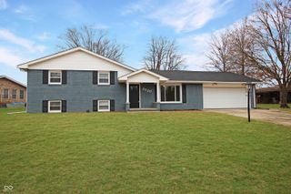 2320 Locust Drive, Seymour, IN 47274