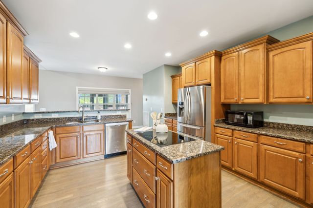 206 James Matthew Ln, Mount Juliet, TN 37122