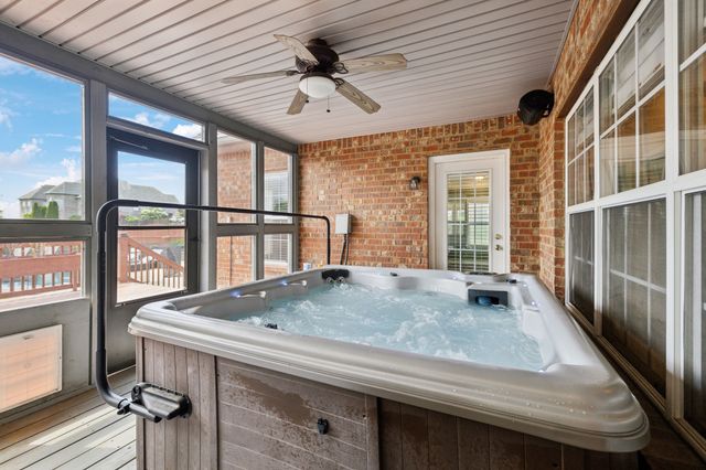 206 James Matthew Ln, Mount Juliet, TN 37122