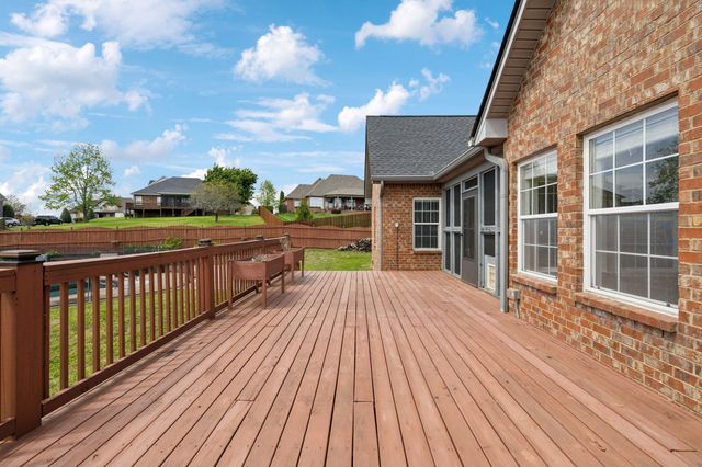 206 James Matthew Ln, Mount Juliet, TN 37122