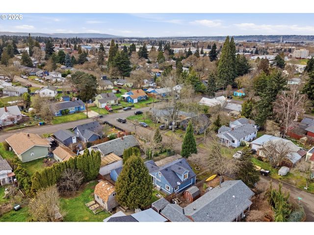 8730 Ne WYGANT St, Portland, OR 97220