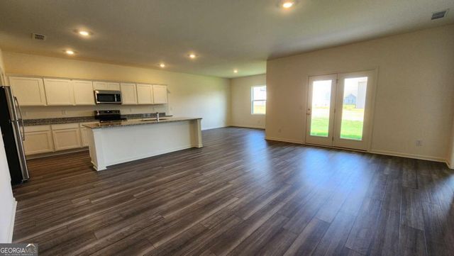 74 Galilee Lane, Bethlehem, GA 30620