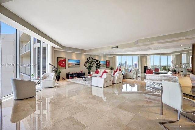 21200 Point Pl PH2804, Aventura, FL 33180