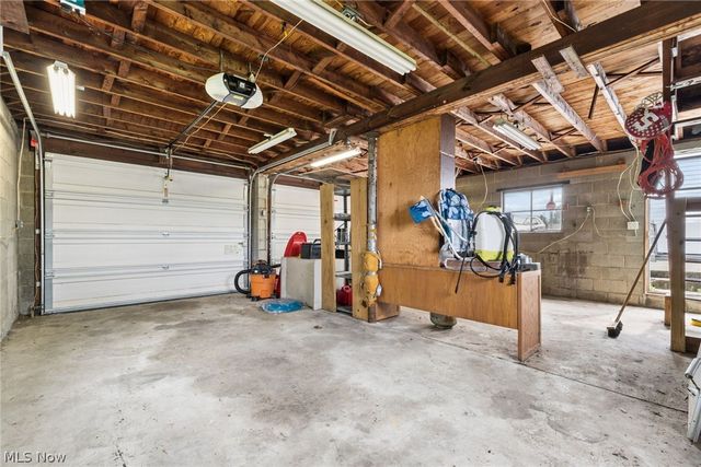 29 S West Street, Thornville, OH 43076