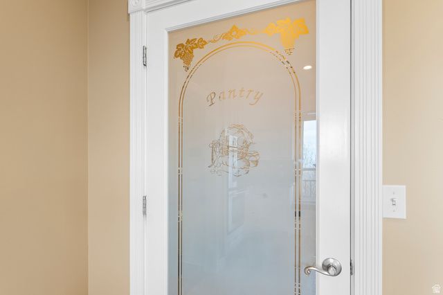 1786 ROSS DR, Ogden, UT 84403