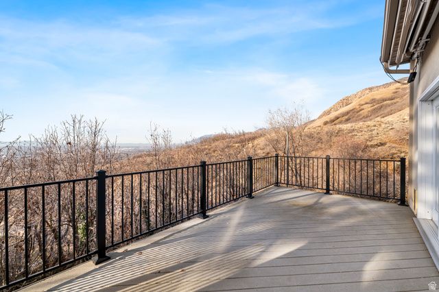 1786 ROSS DR, Ogden, UT 84403