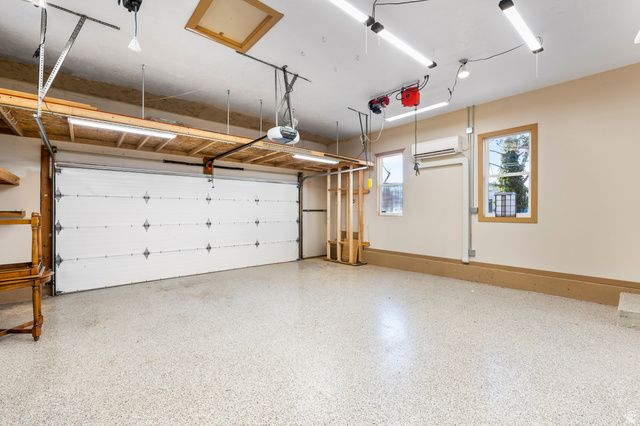 1786 ROSS DR, Ogden, UT 84403