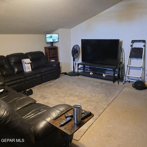 12248 holy springs Court, El Paso, TX 79928