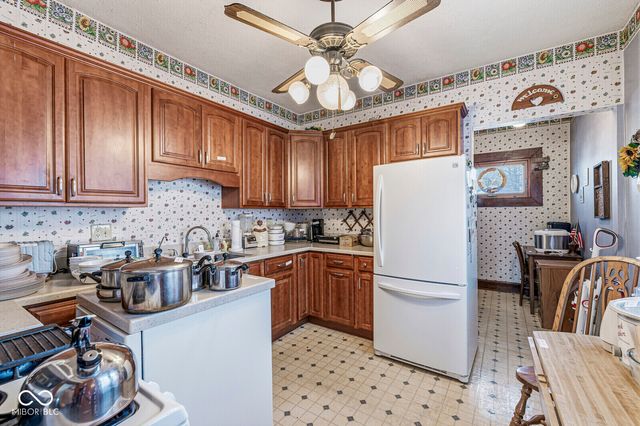 1137 S Main Street, New Castle, IN 47362