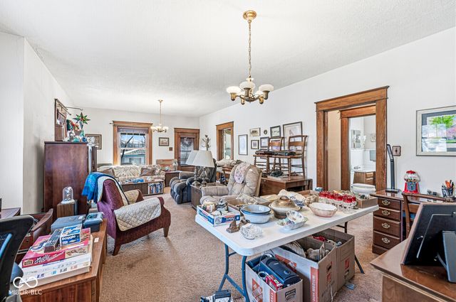 1137 S Main Street, New Castle, IN 47362