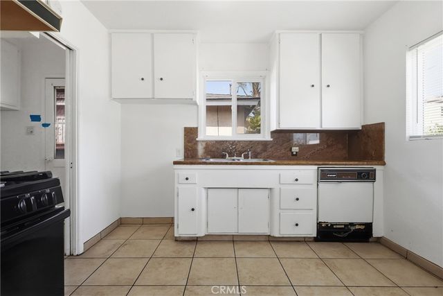 337 Hawaiian, Wilmington, CA 90744