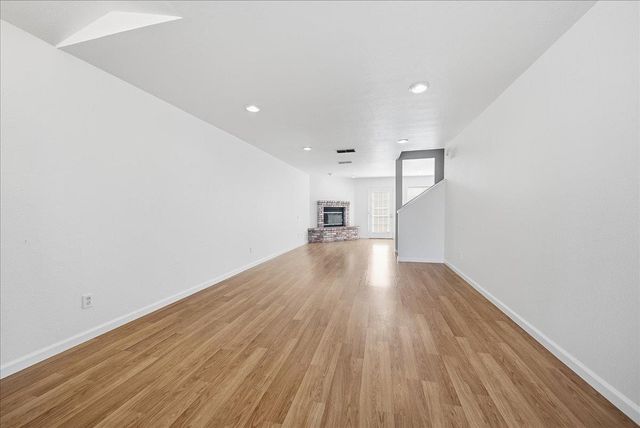 25 Marty Cir, Roseville, CA 95678