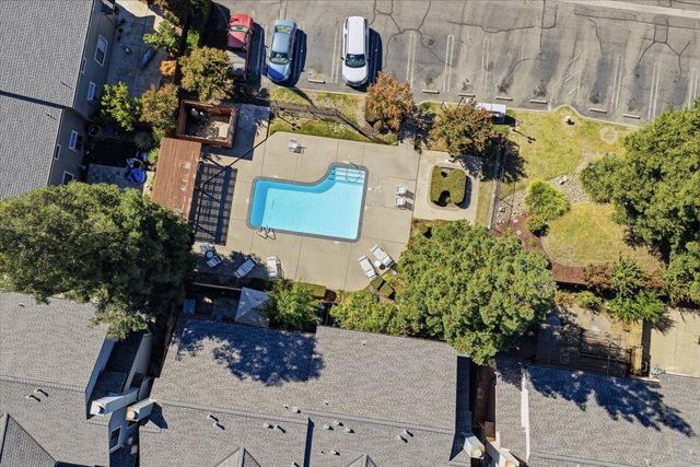 25 Marty Cir, Roseville, CA 95678