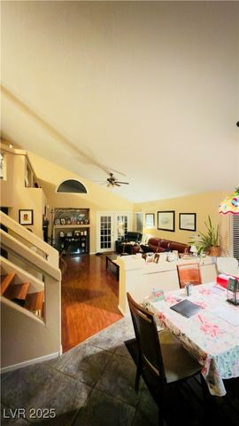 8717 Autumn Wreath Avenue, Las Vegas, NV 89129