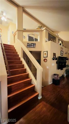 8717 Autumn Wreath Avenue, Las Vegas, NV 89129