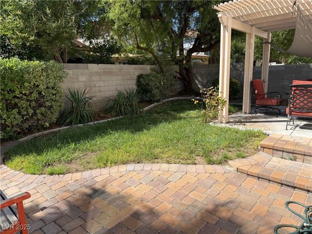 8717 Autumn Wreath Avenue, Las Vegas, NV 89129