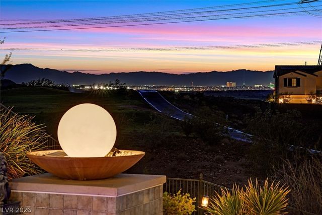 75 Contrada Fiore Drive, Henderson, NV 89011