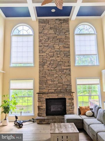 10816 KING NOBEL LN, Bealeton, VA 22712