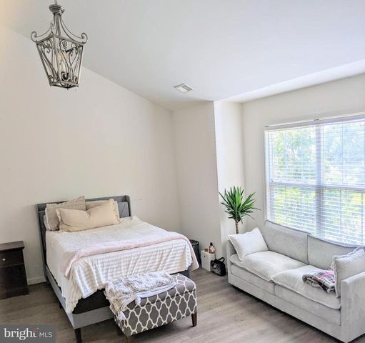 10816 KING NOBEL LN, Bealeton, VA 22712