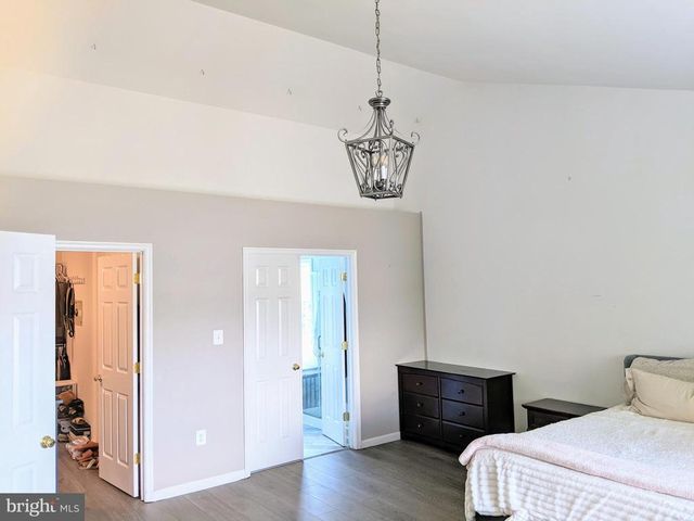 10816 KING NOBEL LN, Bealeton, VA 22712