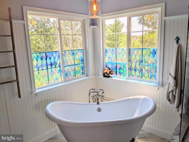 10816 KING NOBEL LN, Bealeton, VA 22712