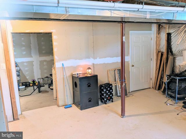 10816 KING NOBEL LN, Bealeton, VA 22712