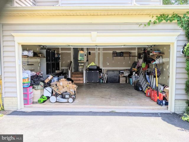 10816 KING NOBEL LN, Bealeton, VA 22712
