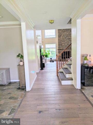 10816 KING NOBEL LN, Bealeton, VA 22712