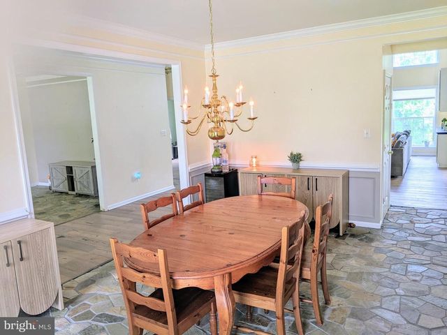10816 KING NOBEL LN, Bealeton, VA 22712