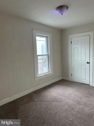 539 S FRONT ST, Steelton, PA 17113