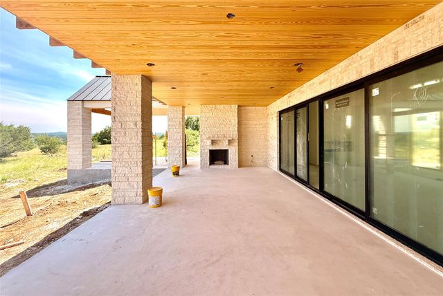 100 Beauty Berry, Horseshoe Bay, TX 78657