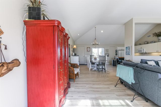 18418 E De Vaca Lane, Galveston, TX 77554