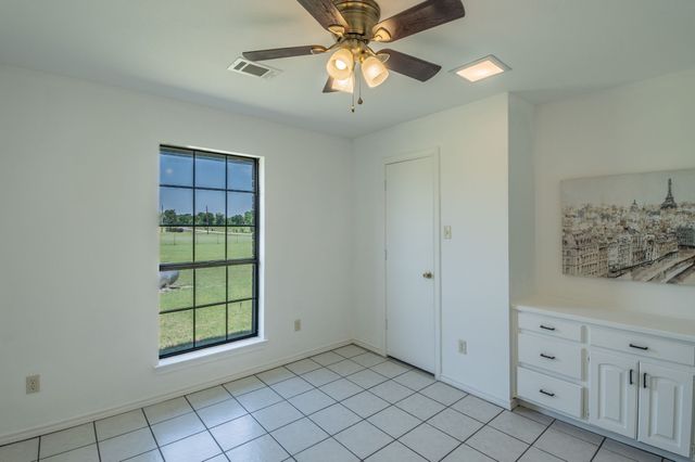 241 Highridge Drive, New Hope, TX 75071