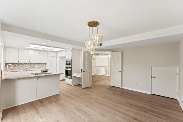 19228 Seabrook Lane, Huntington Beach, CA 92648