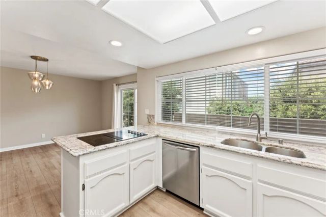 19228 Seabrook Lane, Huntington Beach, CA 92648