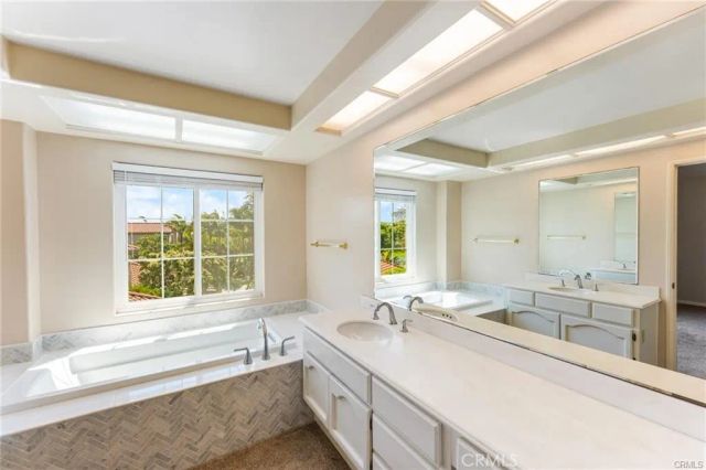 19228 Seabrook Lane, Huntington Beach, CA 92648