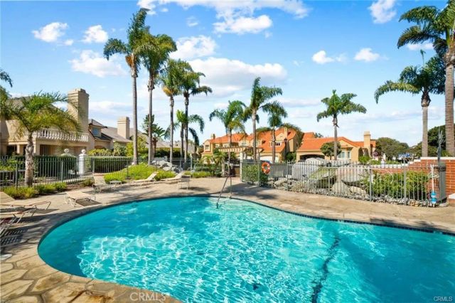 19228 Seabrook Lane, Huntington Beach, CA 92648