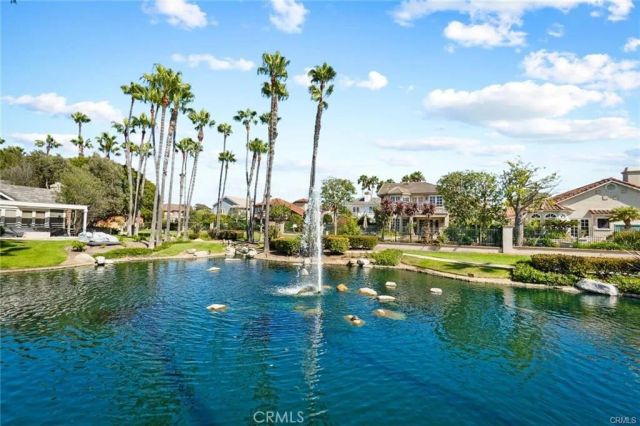 19228 Seabrook Lane, Huntington Beach, CA 92648
