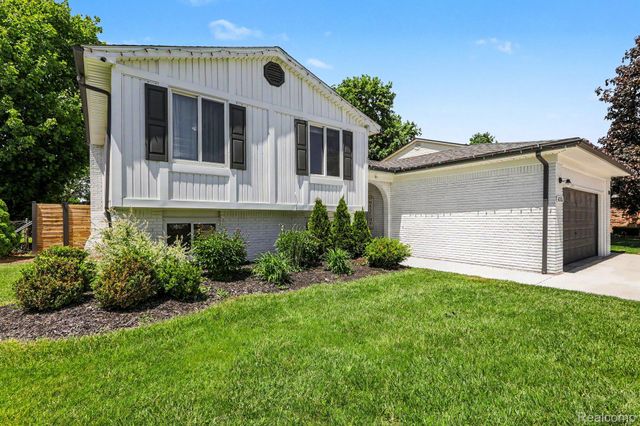 47701 Concord Road, Macomb Township, MI 48044
